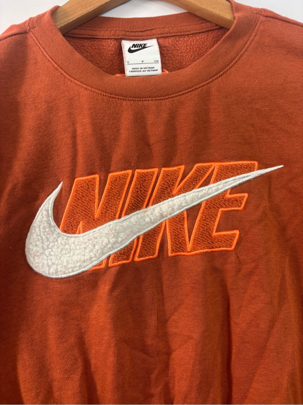 Nike Cropped Crewneck Fleece Sweatshirt Womens Size Small Orange Elastic Banded - Picture 3 of 7